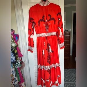Chic midi dress (never worn!)